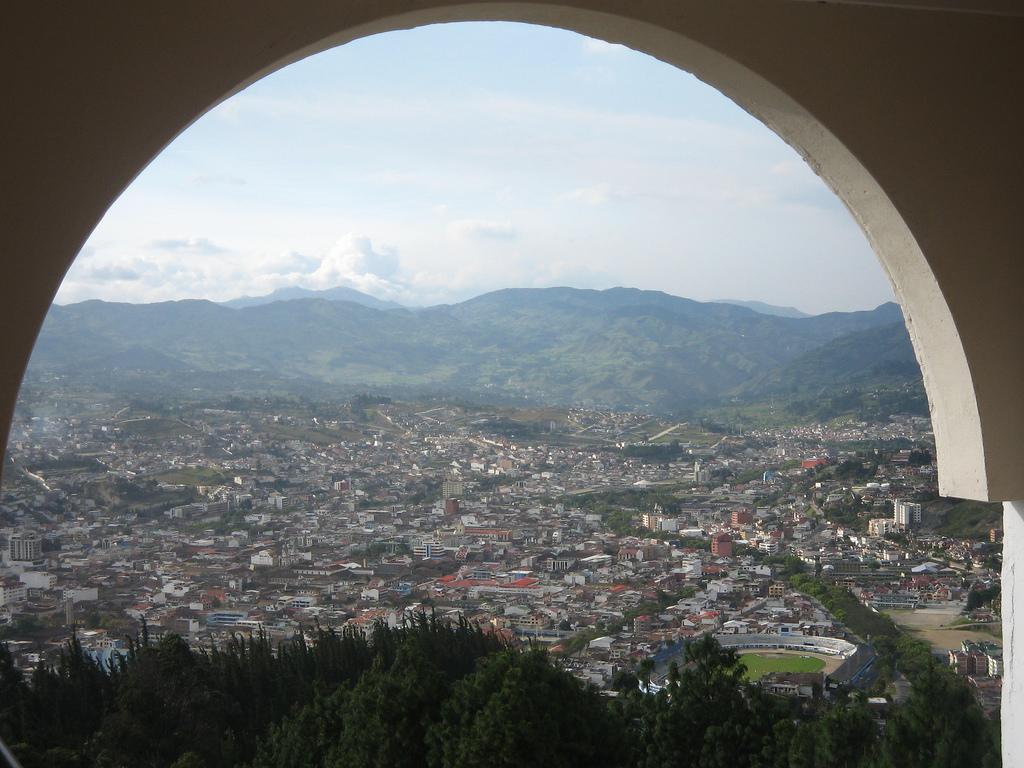 fundacion-loja