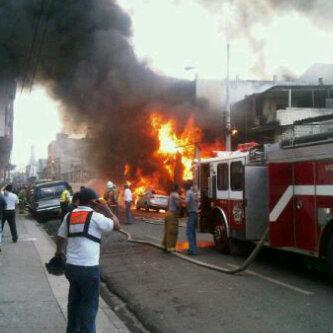 Incendio en el centro de Guayaquil incendio guayaquil