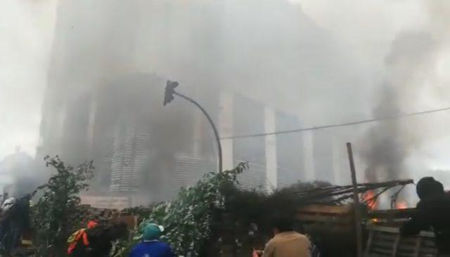 incendio en la Contraloria de Ecuador