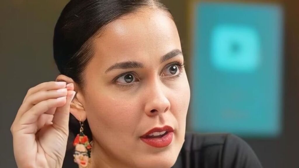 alondra-santiago-visa-revocada