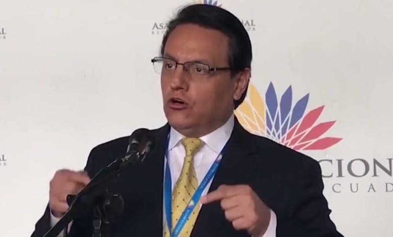 fernando-villavicencio-renuncia