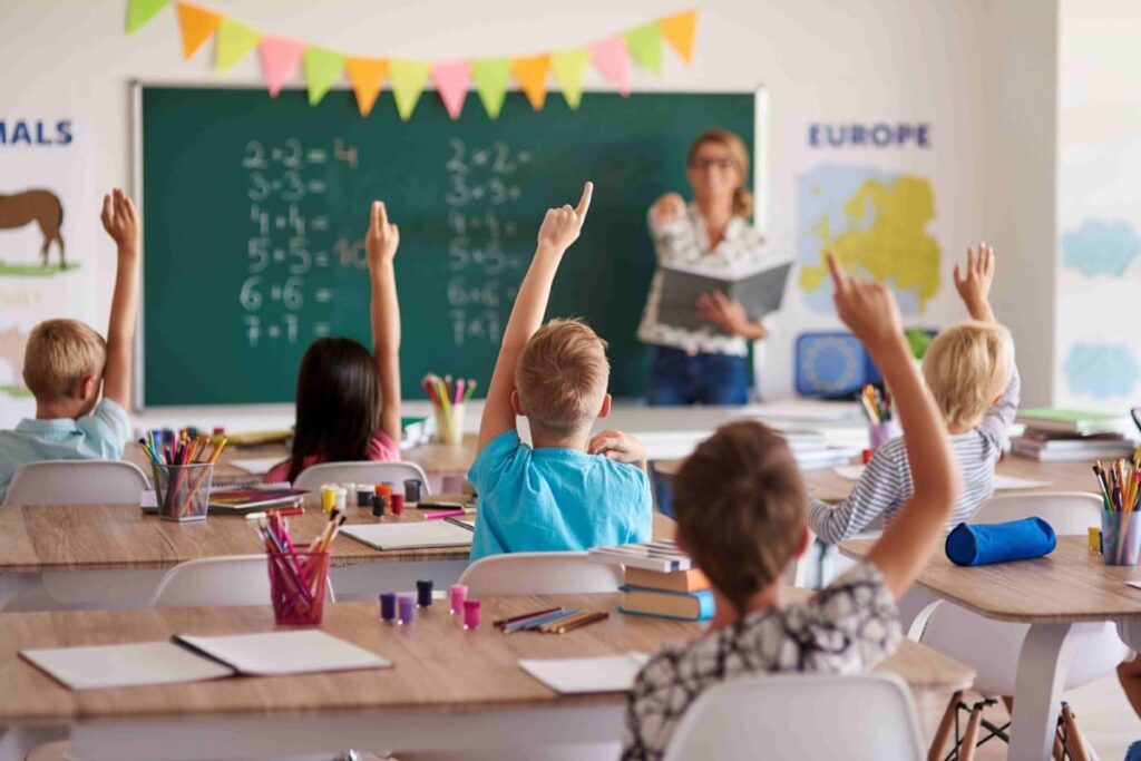 Rezago educativo en América Latina