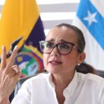 Renuncia de Marcela Aguiñaga