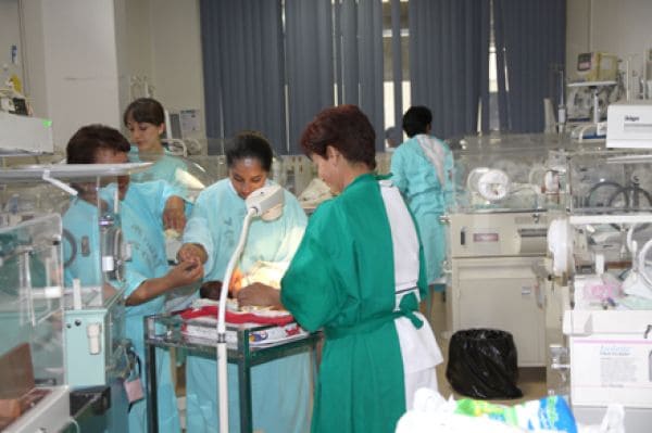 neonatos-hospital-loja