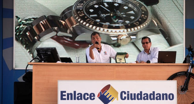 rafael-correa-regalos
