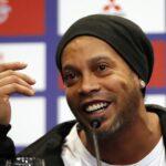 ronaldinho positivo covid-19
