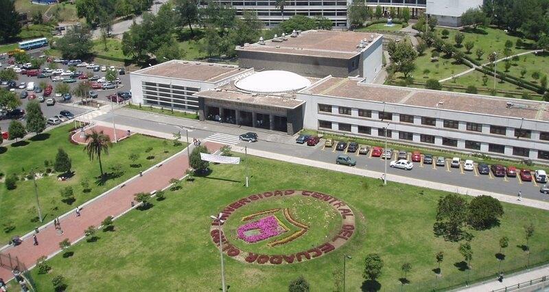 universidad-central-ecuador-carreras