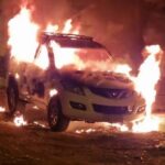 vehiculos-incendiados-esmeraldas